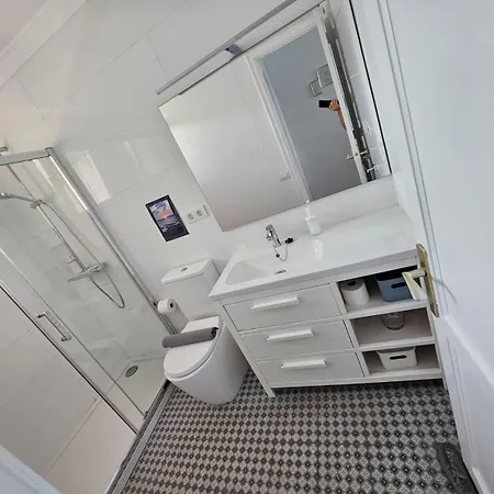 Apartamento Sara Apartment *